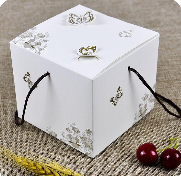 Description: C:UsersAdministratorDesktopin-hop-dung-banh-sinh-nhat-dep-re.jpg